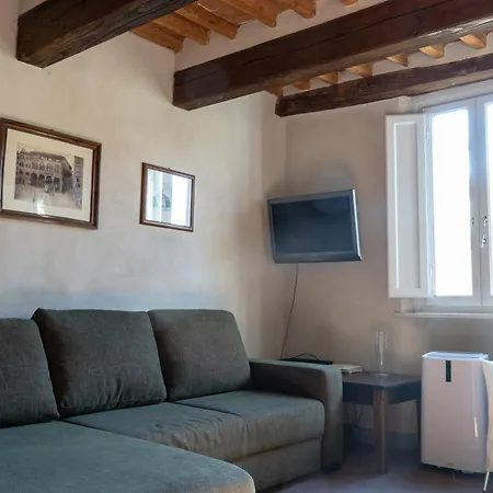 Piccola Mela Apartment